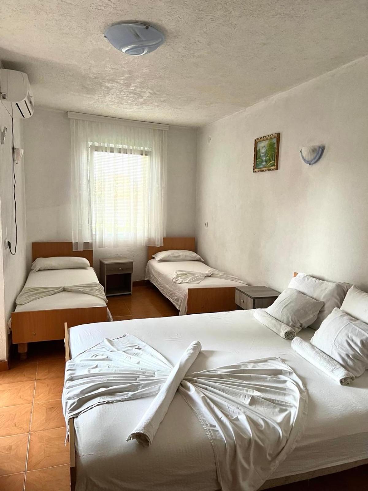 Apartments Vila Fata أولتْسي المظهر الخارجي الصورة