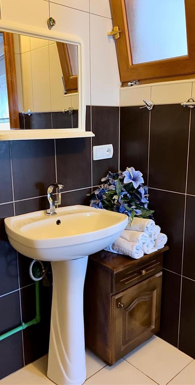 Apartments Vila Fata أولتْسي المظهر الخارجي الصورة